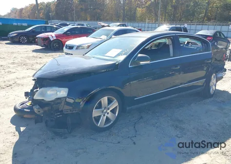 2008 Volkswagen Passat Komfort z USA, uszkodzony, nr VIN WVWAK73C28E159002